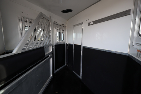 Used 2023 Lakota 2 Place LQ W/Slide-out Horse Trailer