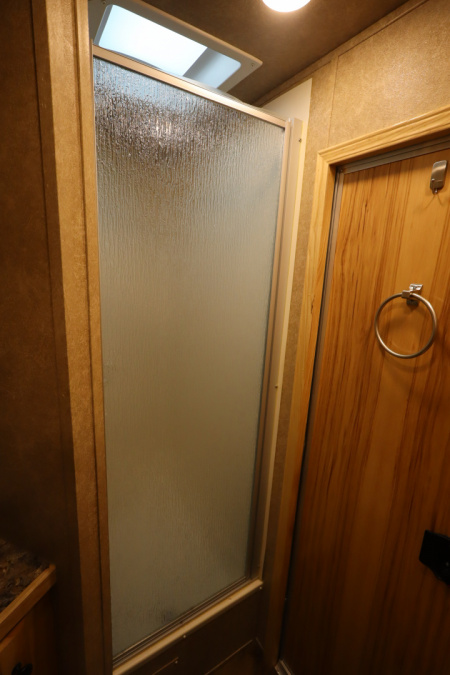 Used 2023 Lakota 2 Place LQ W/Slide-out Horse Trailer