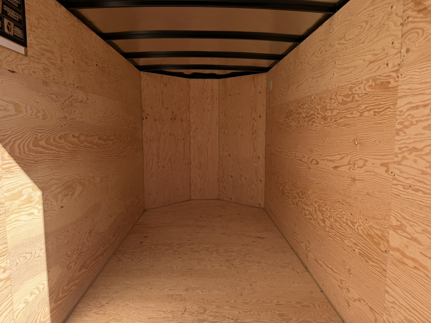 New 2026 Royal 5-10-1.5V Enclosed 2.9K GVWR