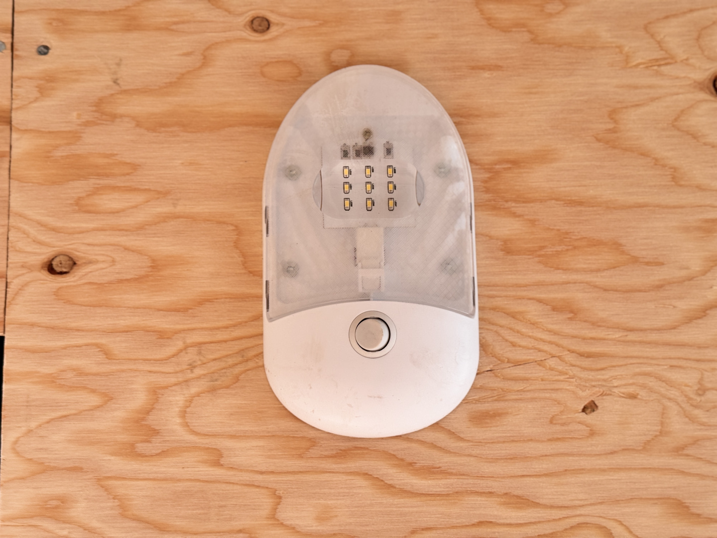 New 2026 Royal 8-20-1.5V Enclosed Car Hauler