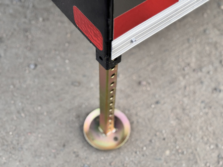 New 2026 Royal 8-20-1.5V Enclosed Car Hauler