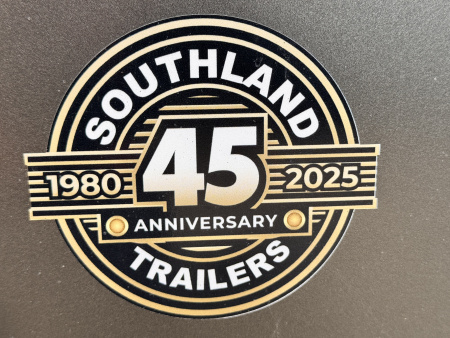 New 2026 Royal 8-20-1.5V Enclosed Car Hauler