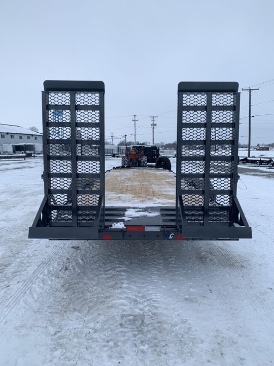 New 2026 Diamond C Trailers LPX210L22X82 (82" X 22') 20K (Pacesetter Ed.) Equipment Trailer