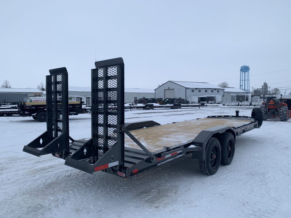 New 2026 Diamond C Trailers LPX210L22X82 (82" X 22') 20K (Pacesetter Ed.) Equipment Trailer