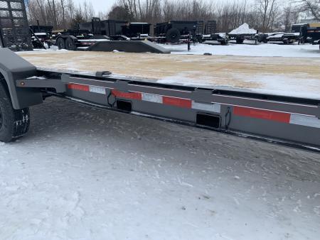 New 2026 Diamond C Trailers LPX210L22X82 (82" X 22') 20K (Pacesetter Ed.) Equipment Trailer