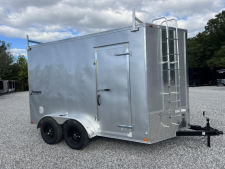 New 2025 Homesteader Trailers 7X12 IT (7FT HT) LADDER RACKS/NOSE LADDER Cargo / Enclosed Trailer
