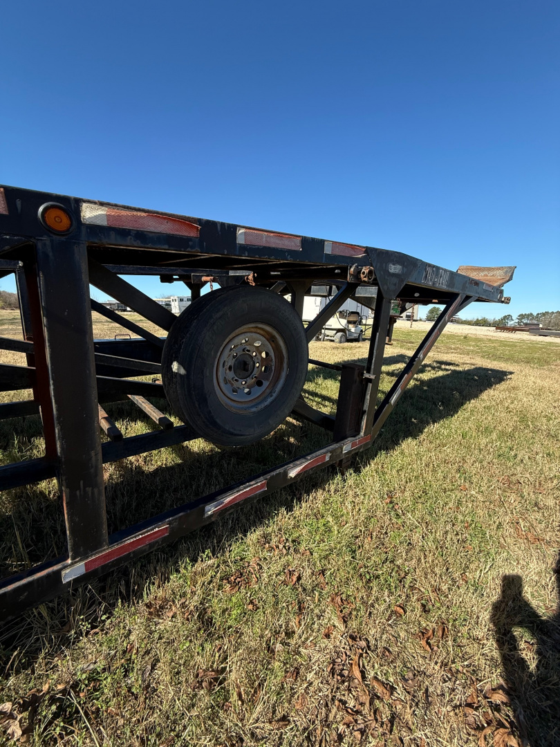 Used 2001 Load Trail CAR HAULER Car Hauler