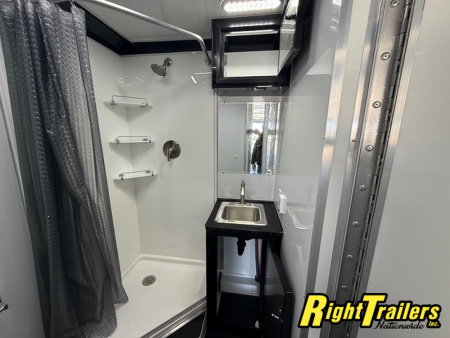 New 2025 8.5X48 RC GOOSENECK RACE TRAILER- DEMO Unit