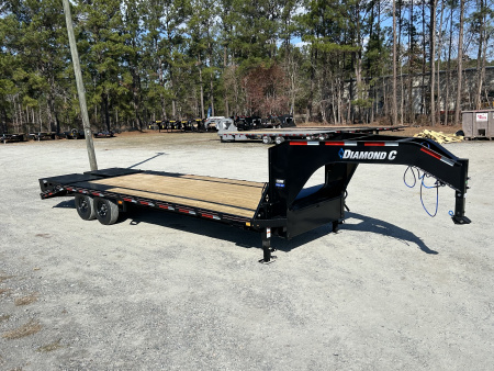 New 2026 Diamond C FMAX207 GOOSENECK TRAILER 20+5 MAX TRAMPS 14 PLY TIRES