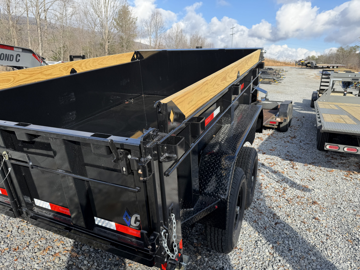 New 2026 Diamond C MDT TELESCOPIC DUMP TRAILER PACESETTER EDITION COMBO GATE SOLAR CHARGER