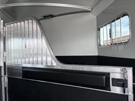 New 2027 4-Star Trailers 4 Horse Gooseneck Horse Trailer