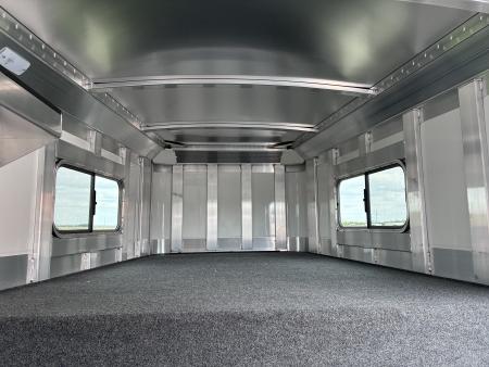New 2027 4-Star Trailers 4 Horse Gooseneck Horse Trailer