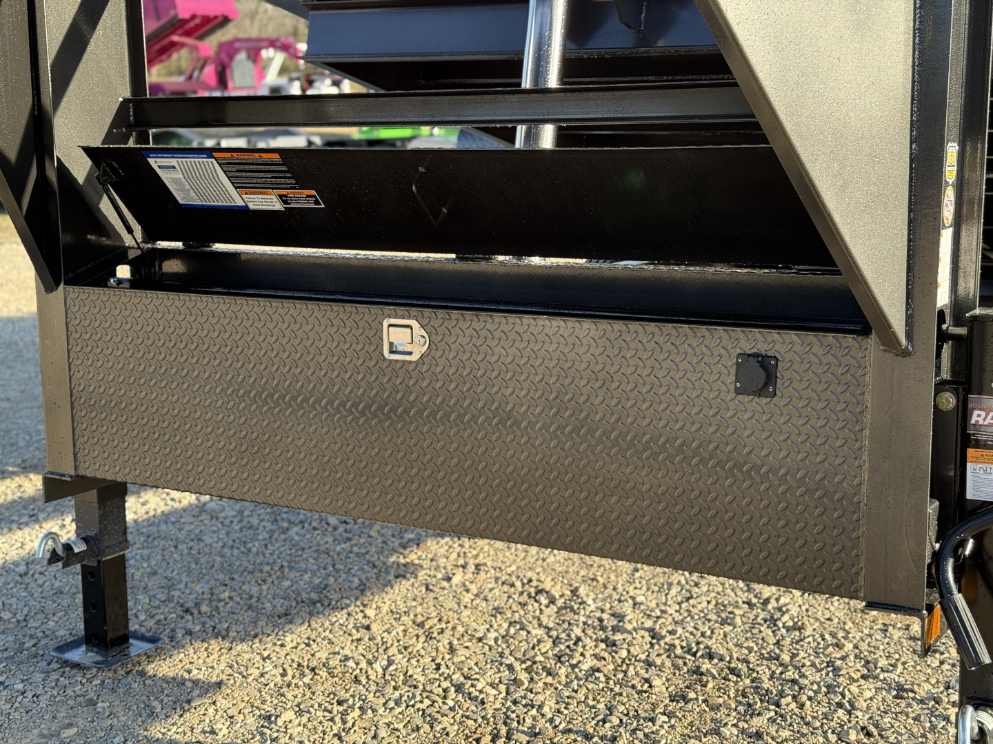 New 2026 Load Trail DG 83X16 GOOSENECK HIGH SIDE TELESCOPIC W/14 PLYS AND 7 GAUGE 21K GVWR Dump Trailer