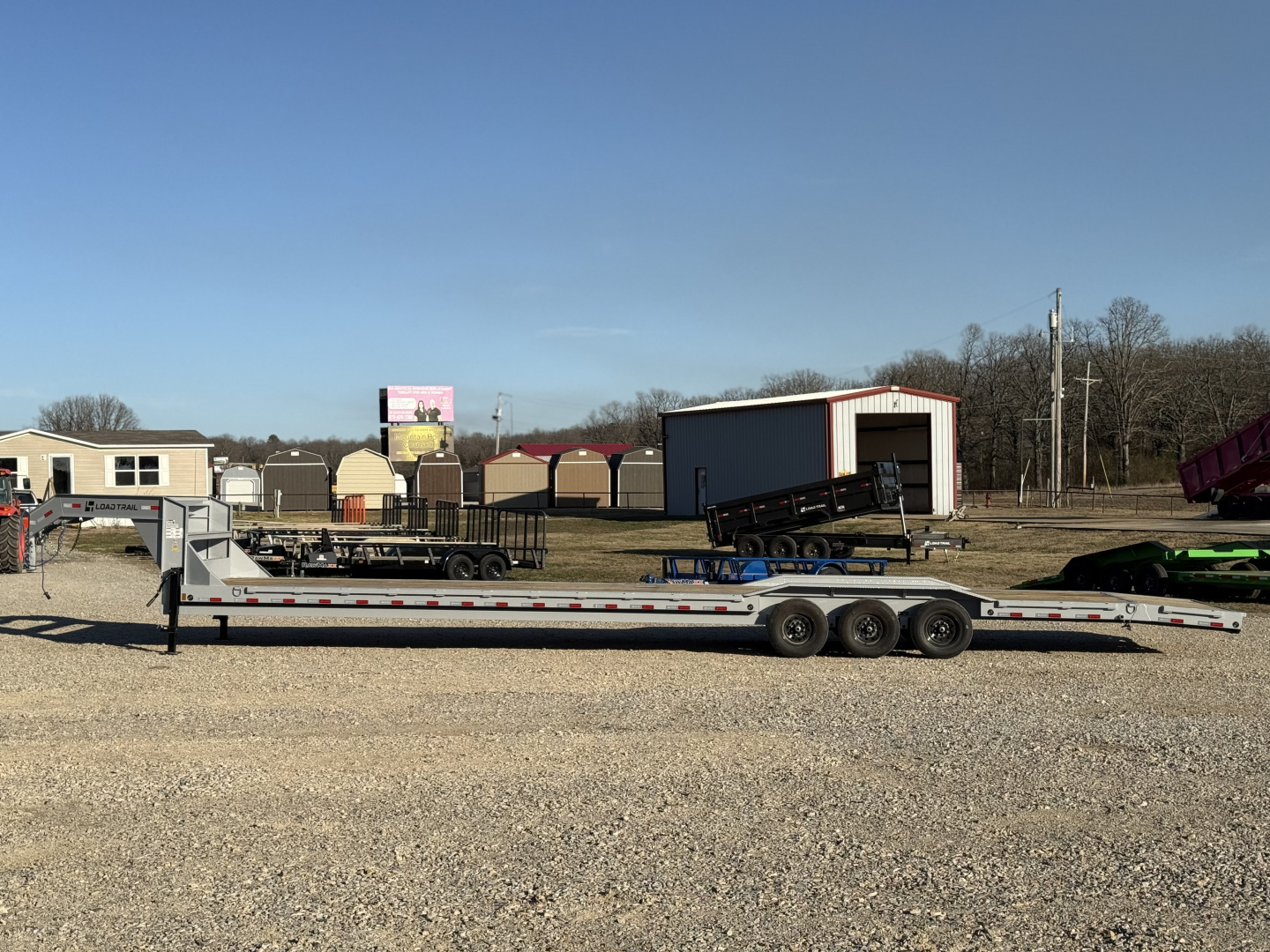 New 2026 Load Trail GC 102X44 GOOSENECK 21K GVWR Car Hauler