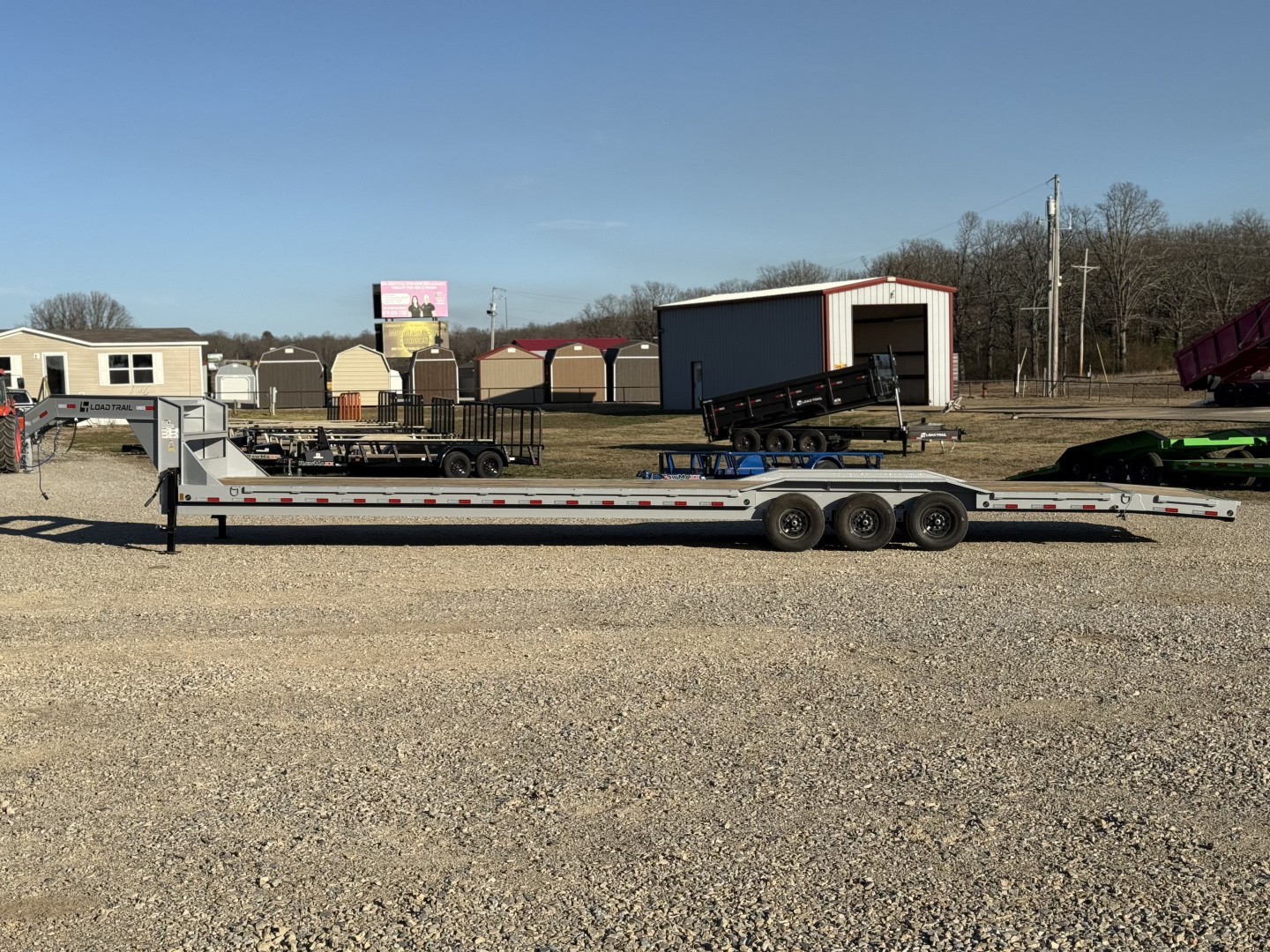 New 2026 Load Trail GC 102X44 GOOSENECK 21K GVWR Car Hauler