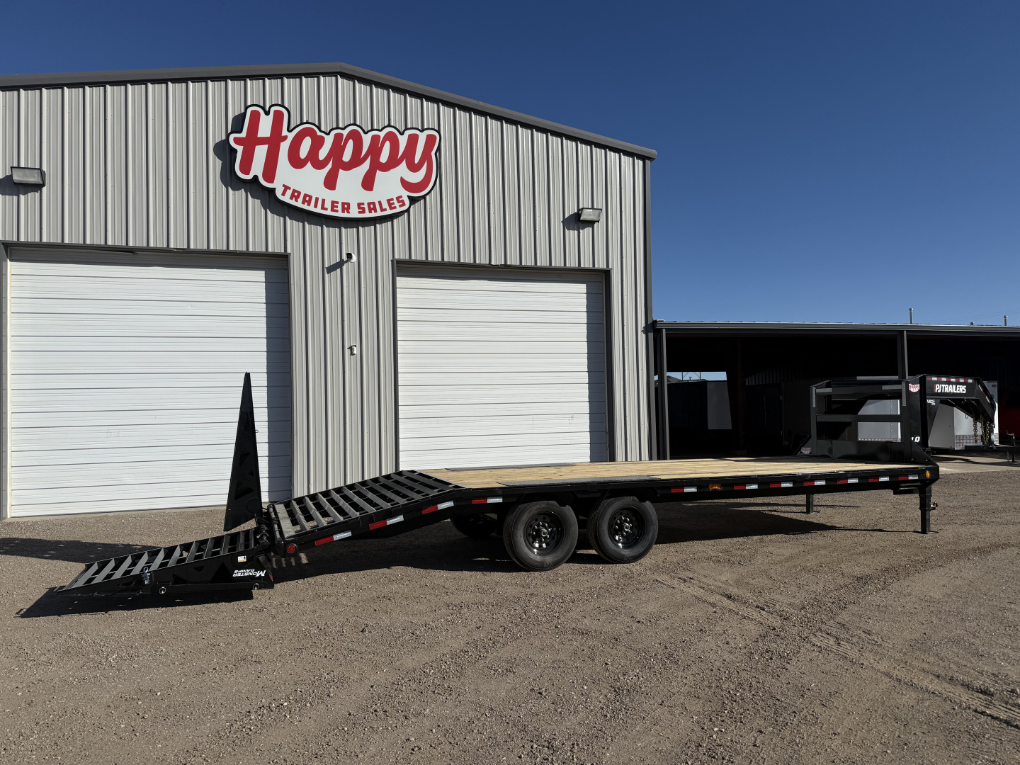 New 2026 PJ 102”x25’ Quest Gooseneck Flatbed w/ Singles – LQ