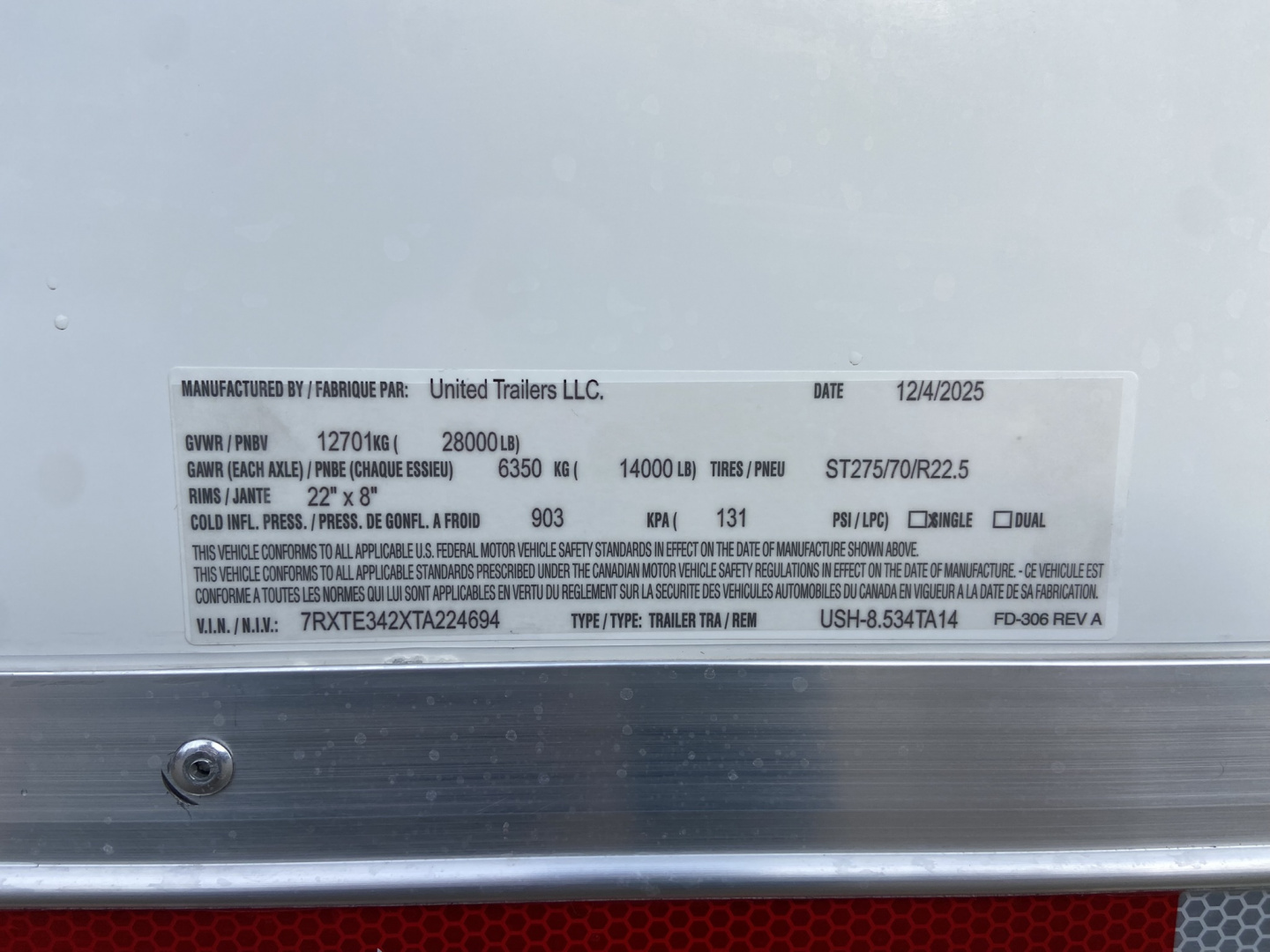 New United 34' 14k Air Ride Stacker