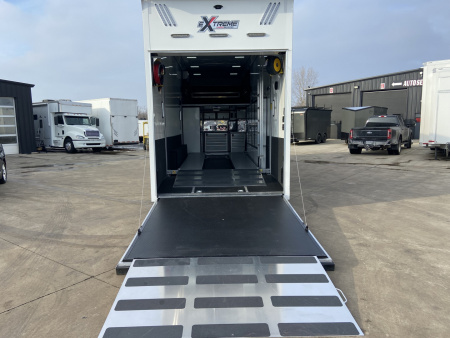 New United 34' 14k Air Ride Stacker