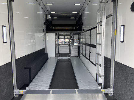 New United 34' 14k Air Ride Stacker