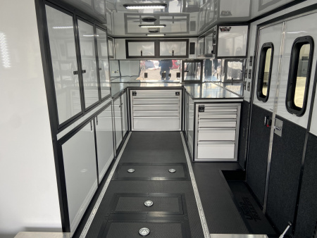 New United 34' 14k Air Ride Stacker