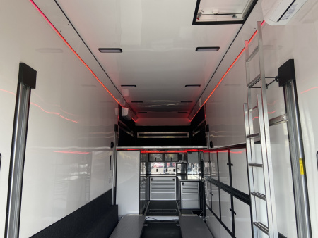 New United 34' 14k Air Ride Stacker