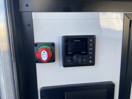 New United Vending Trailed 24'