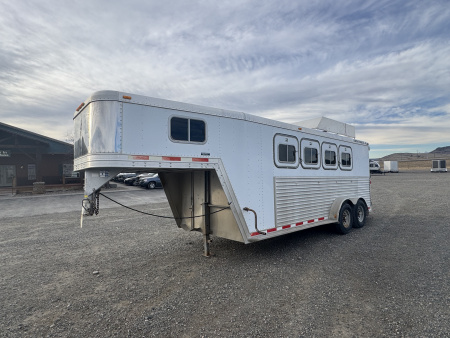 Used 1999 Featherlite 4H GN Horse Trailer