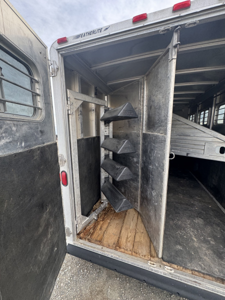 Used 1999 Featherlite 4H GN Horse Trailer