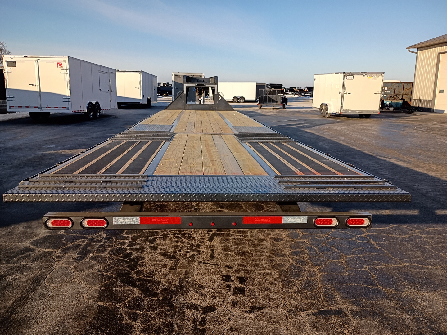 New 2026 Diamond C Trailers FMAX212 HDT 35X102