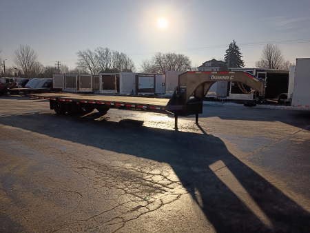 New 2026 Diamond C Trailers FMAX212 HDT 35X102