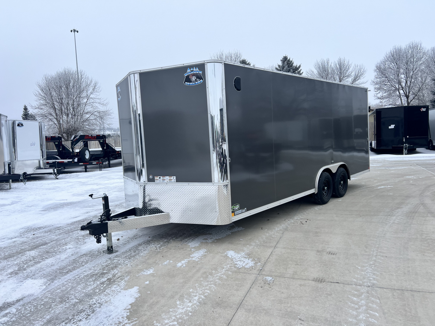 New 2026 Bighorn R&M 8.5x20 +2’ V nose 10K SUPERIOR QUALITY Rear Ramp Enclosed Cargo Trailer Car Hauler Trailer