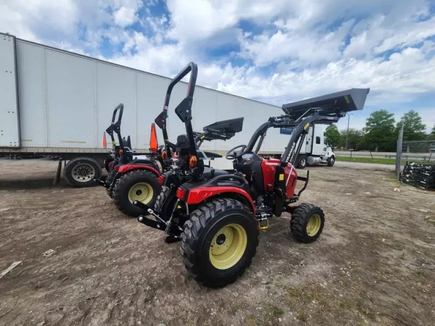 New 2025 Yanmar SA325  Includes Front Loader & Bucket  Tractor