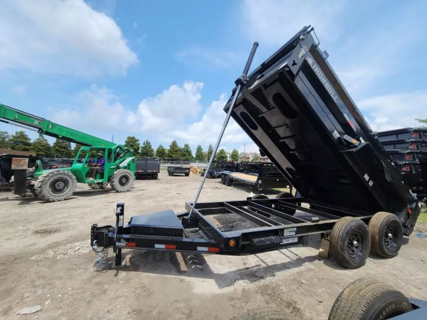 New 2026 Iron Bull DTB8314072 Dump Trailer