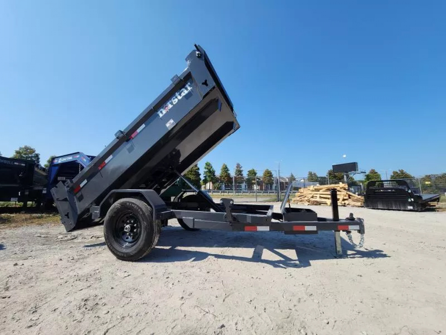 New 2026 Norstar 5x10' Dump Trailer With 7k Axle 7k Gvwr