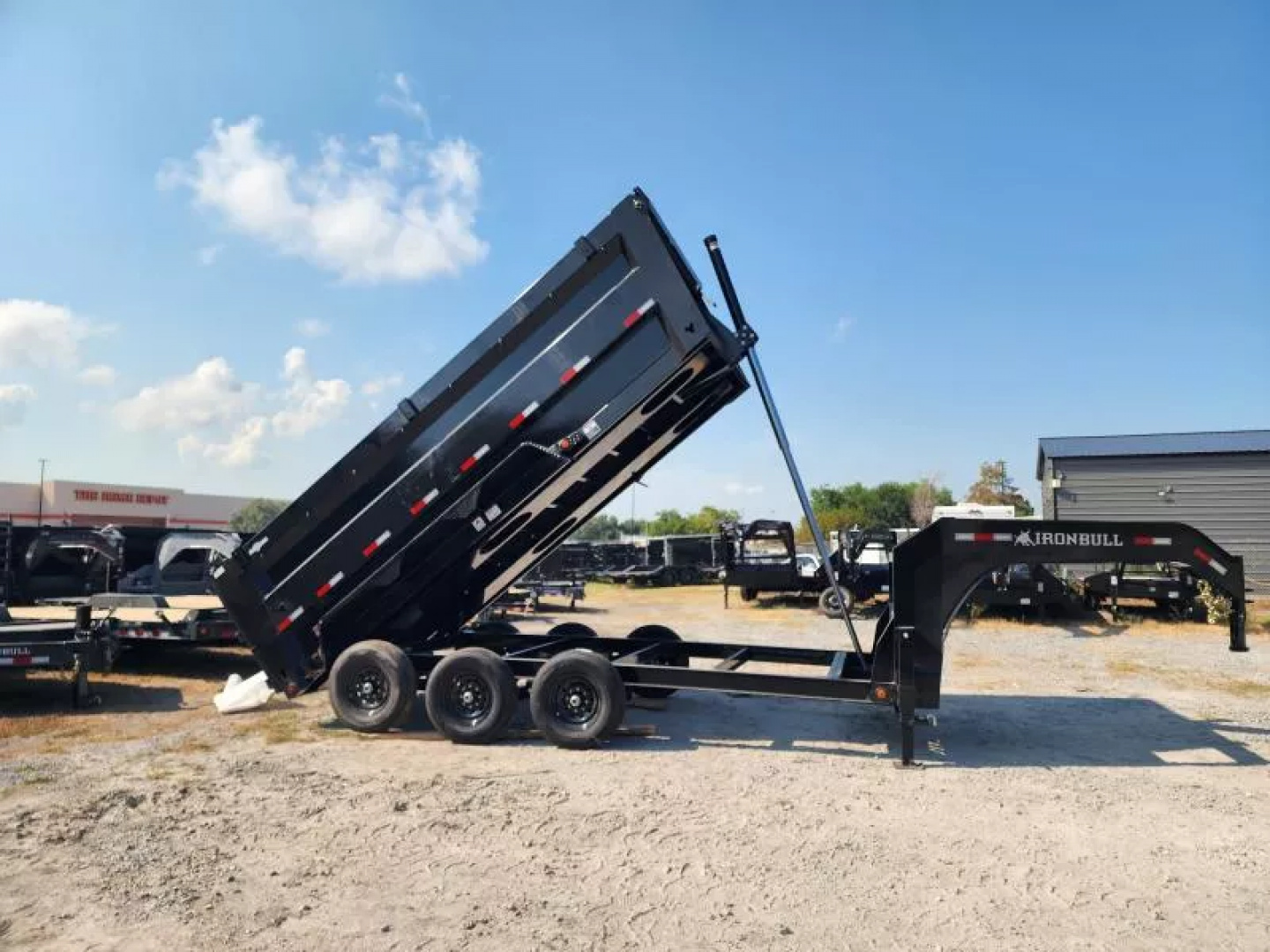 New 2026 Iron Bull Gooseneck Dump Trailer 83x16 & 4' Sides (3) 7k Axles 21k Gvwr Telescopic