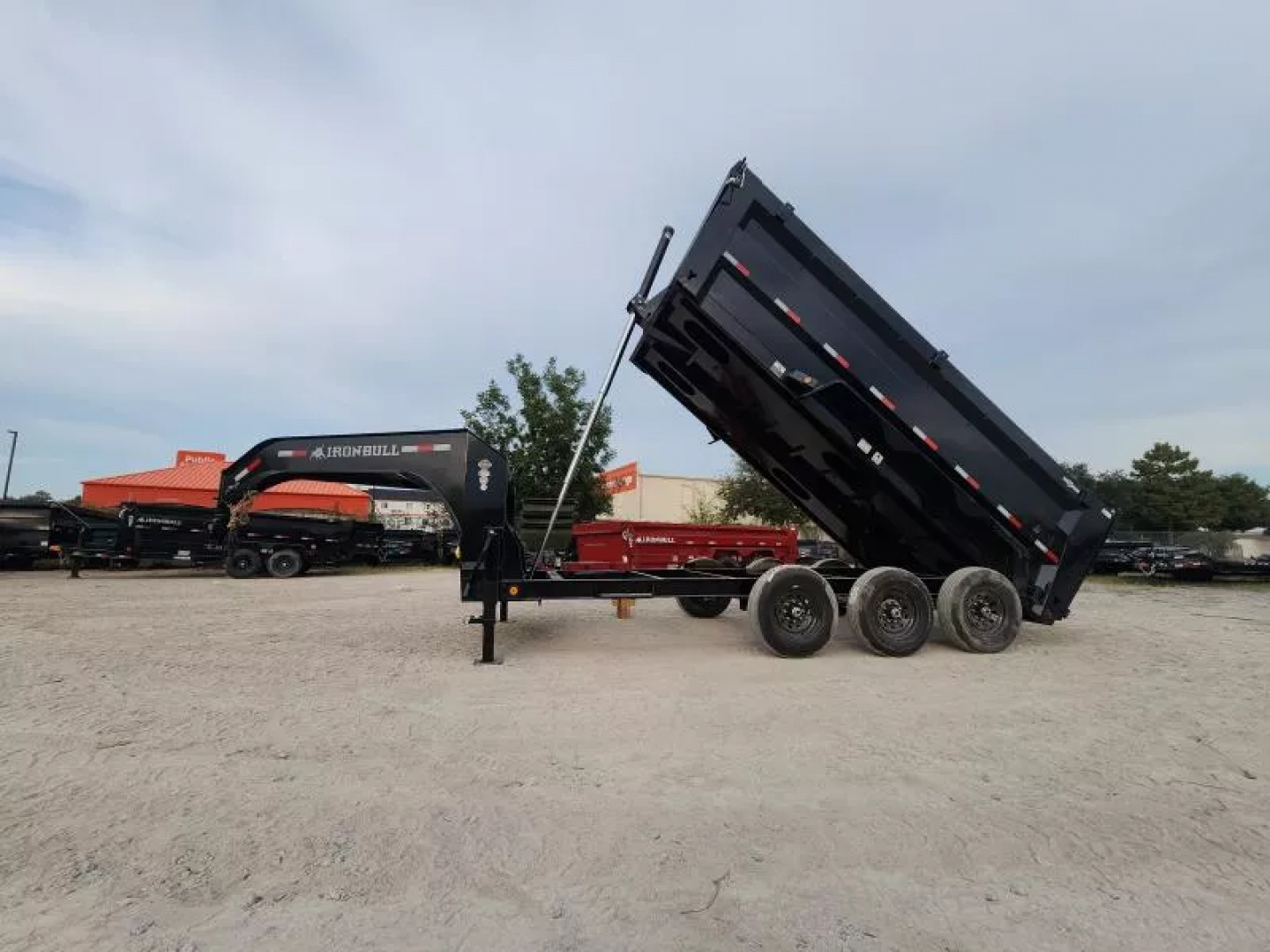 New 2026 Iron Bull Goose Neck Dump Trailer 83x16 & 4' Sides With (3) 7k Axles 21k Gvwr Telescopic 7 Ga Floor