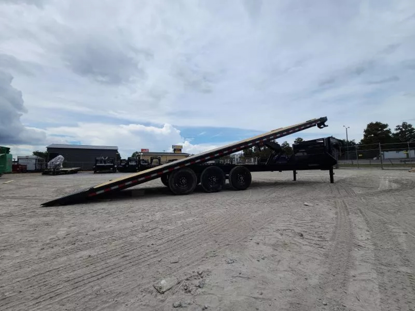 New 2026 Iron Bull Gooseneck 30'x102" DeckOver Tilt Trailer Triple Axles Power Tilt 21k Gvwr Triple 7k Axles DeckOver