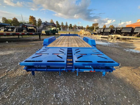 New 2026 Iron Bull EWB8320072 Equipment Trailer