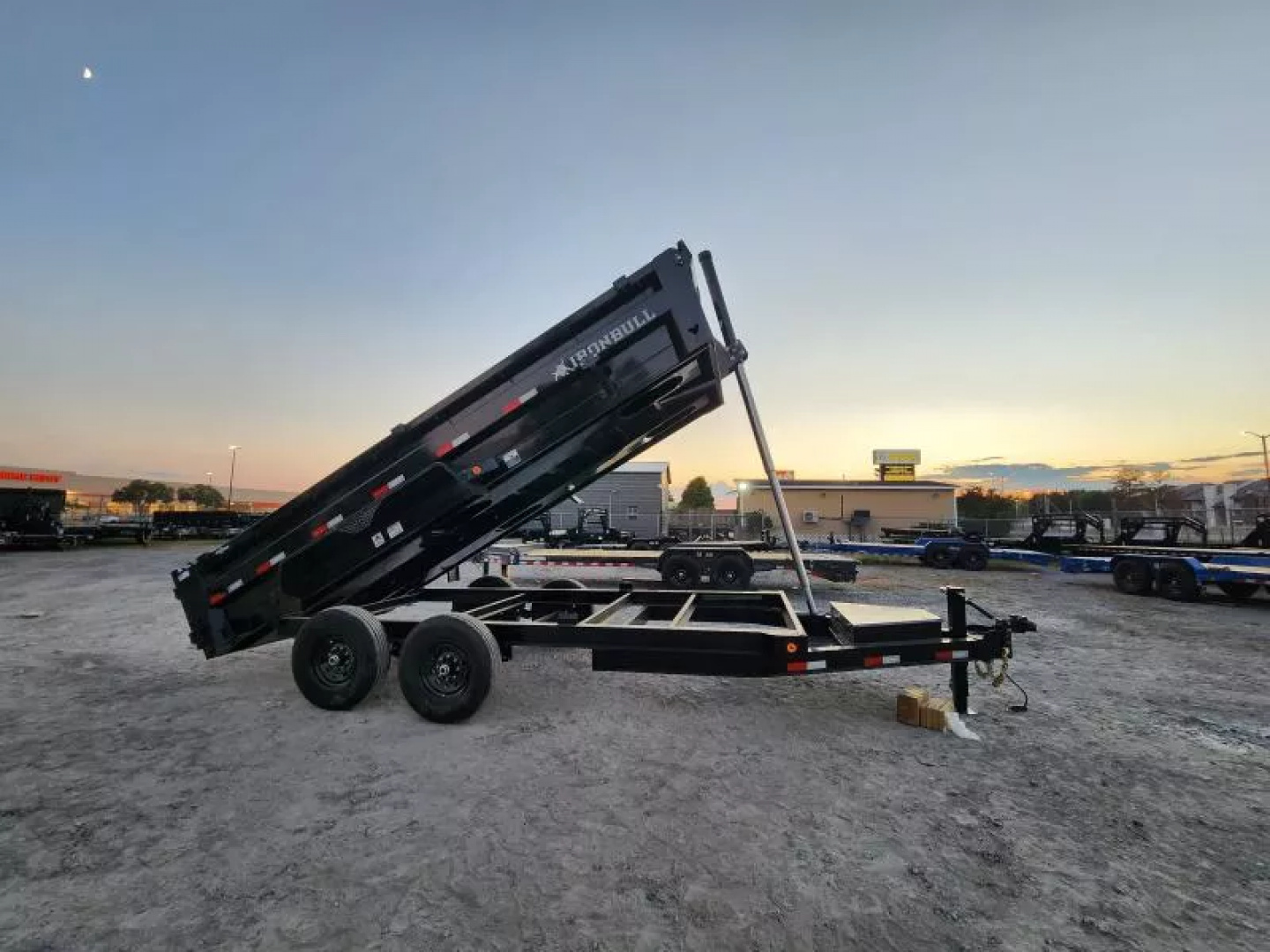 New 2026 Iron Bull 83x16' With 2' Sides Telescopic 7Ga Floor Dump Trailer