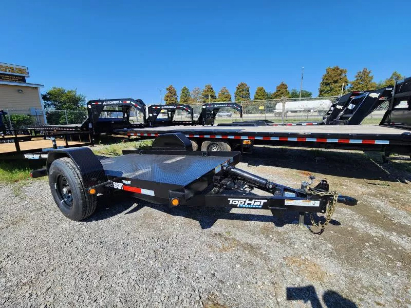 New 2025 Top Hat Trailers SAET70-10X60-7E-F Tilt Trailer