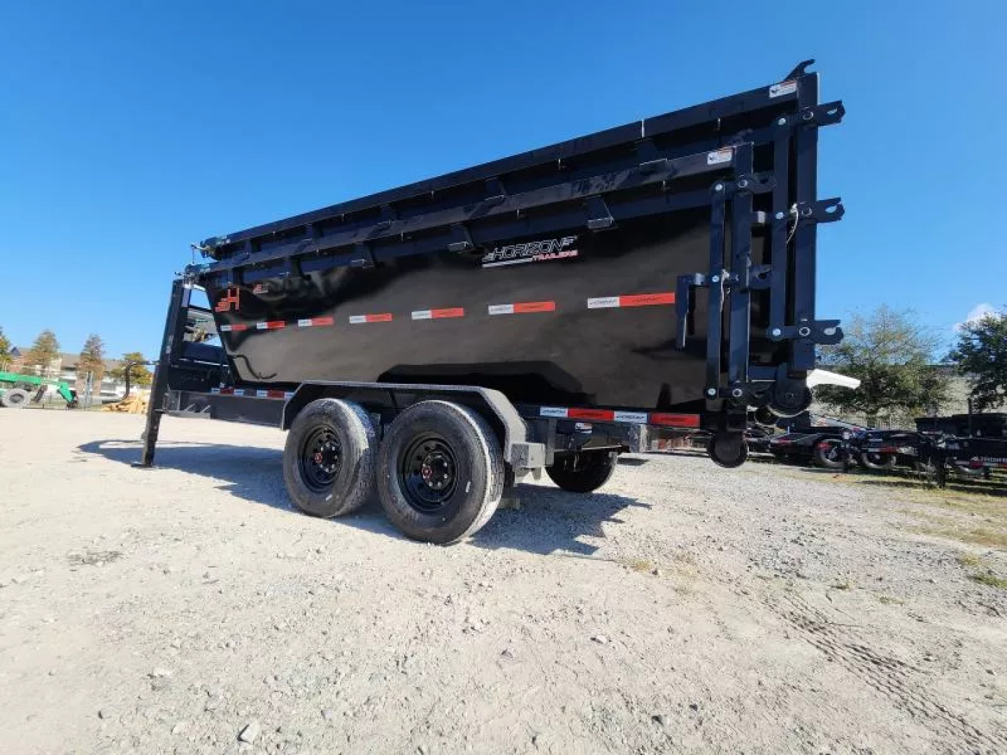 New 2026 Horizon Trailers RDZGN-16' 8K Roll Off
