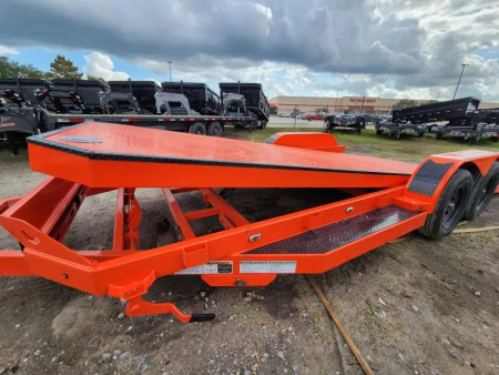 New 2026 Iron Bull TRB8320032 Tilt Trailer