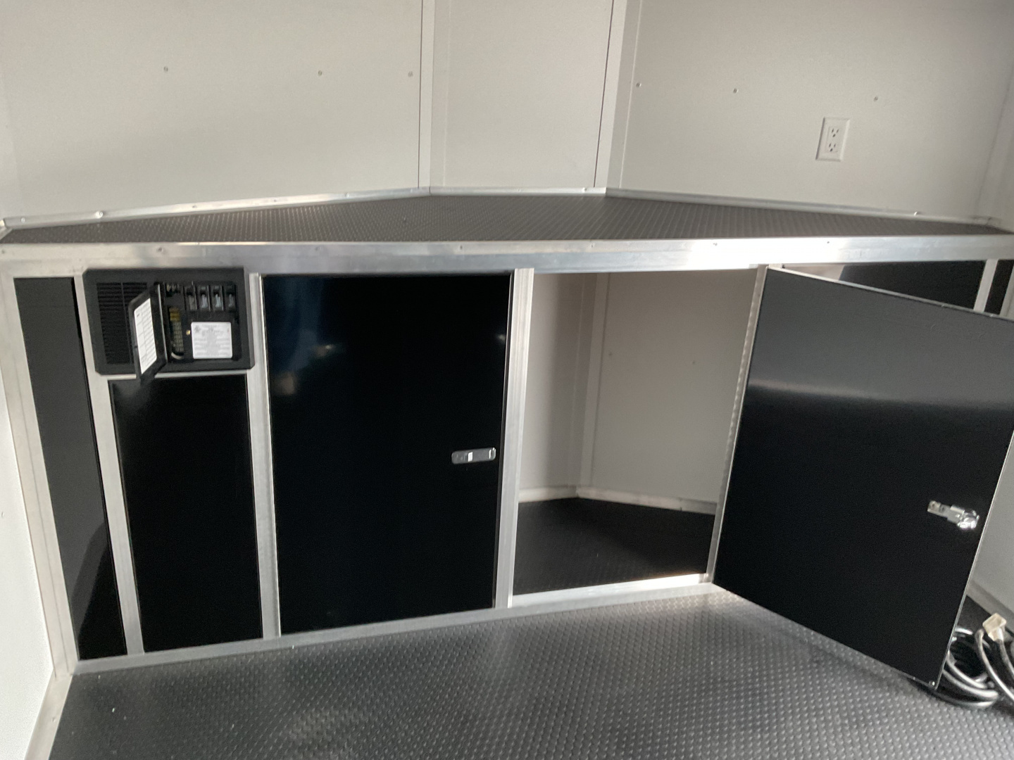 New 2026 Haulmark HEAT8520T3 Car / Racing Trailer