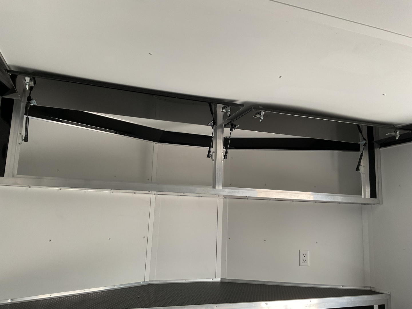 New 2026 Haulmark HEAT8520T3 Car / Racing Trailer