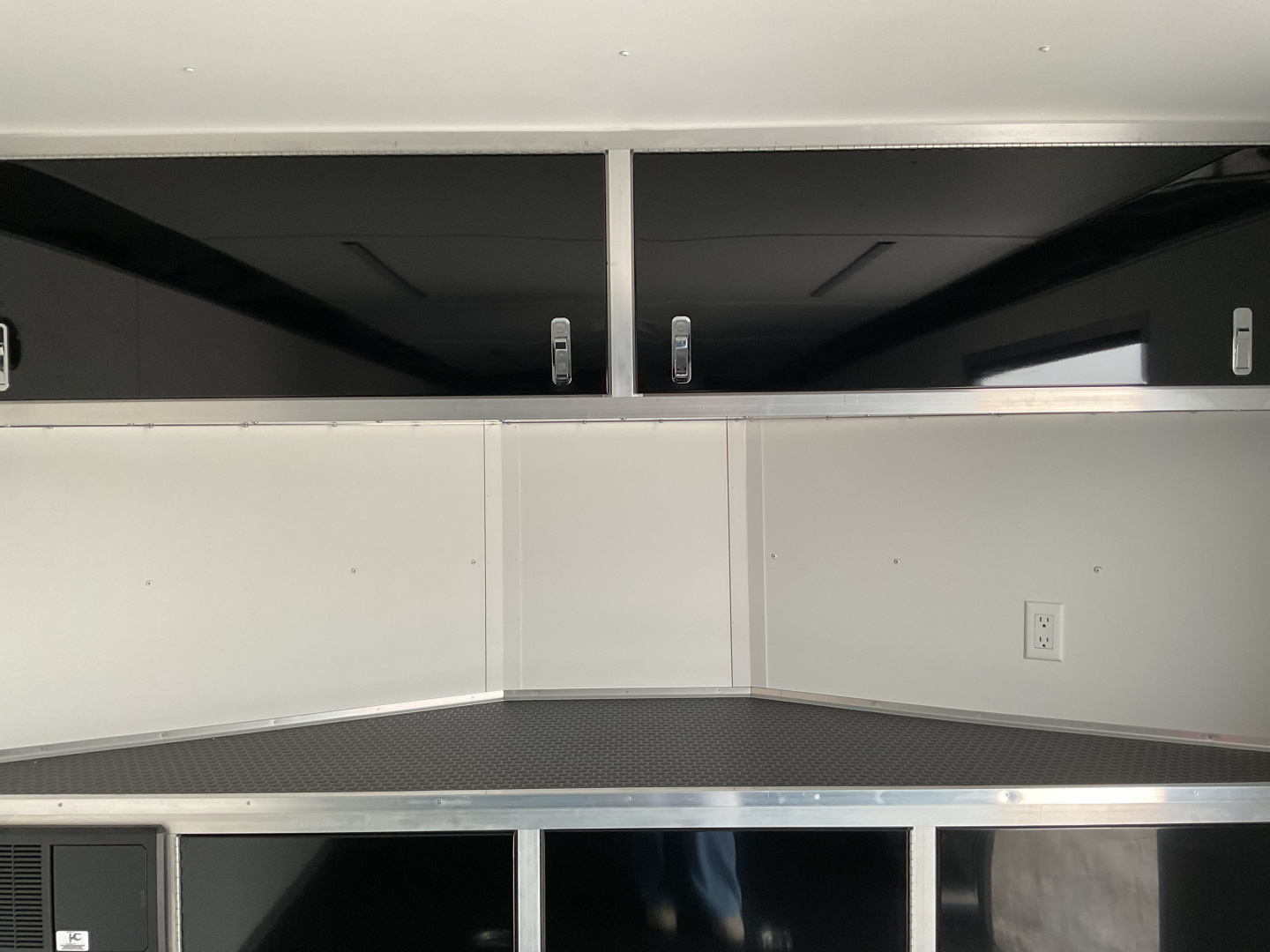 New 2026 Haulmark HEAT8520T3 Car / Racing Trailer