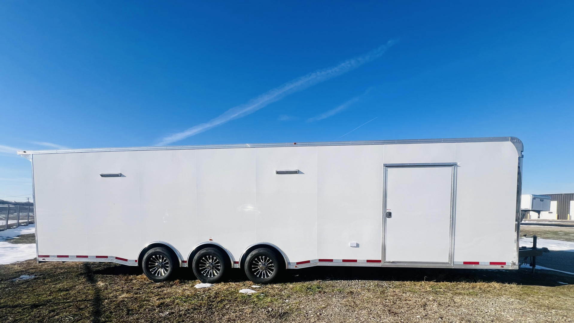 New 2026 Vintage 32’ Tag Race Trailer