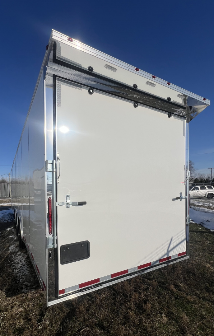 New 2026 Vintage 32’ Tag Race Trailer