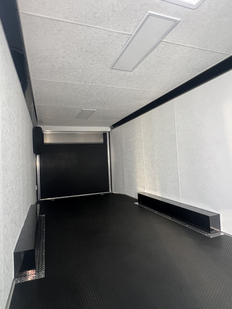 New 2026 Vintage 32’ Tag Race Trailer