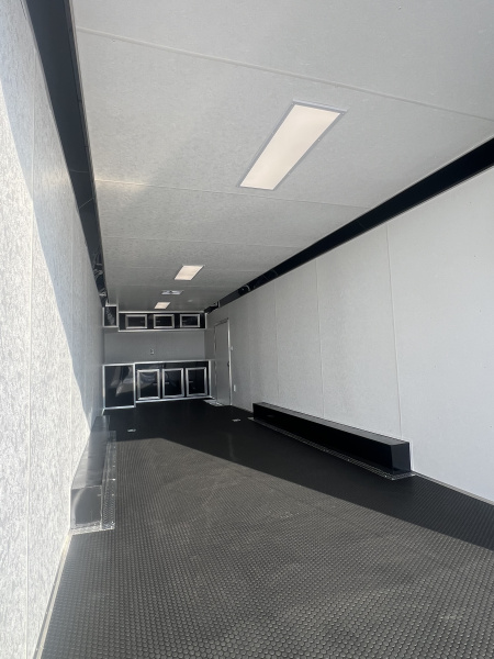 New 2026 Vintage 32’ Tag Race Trailer