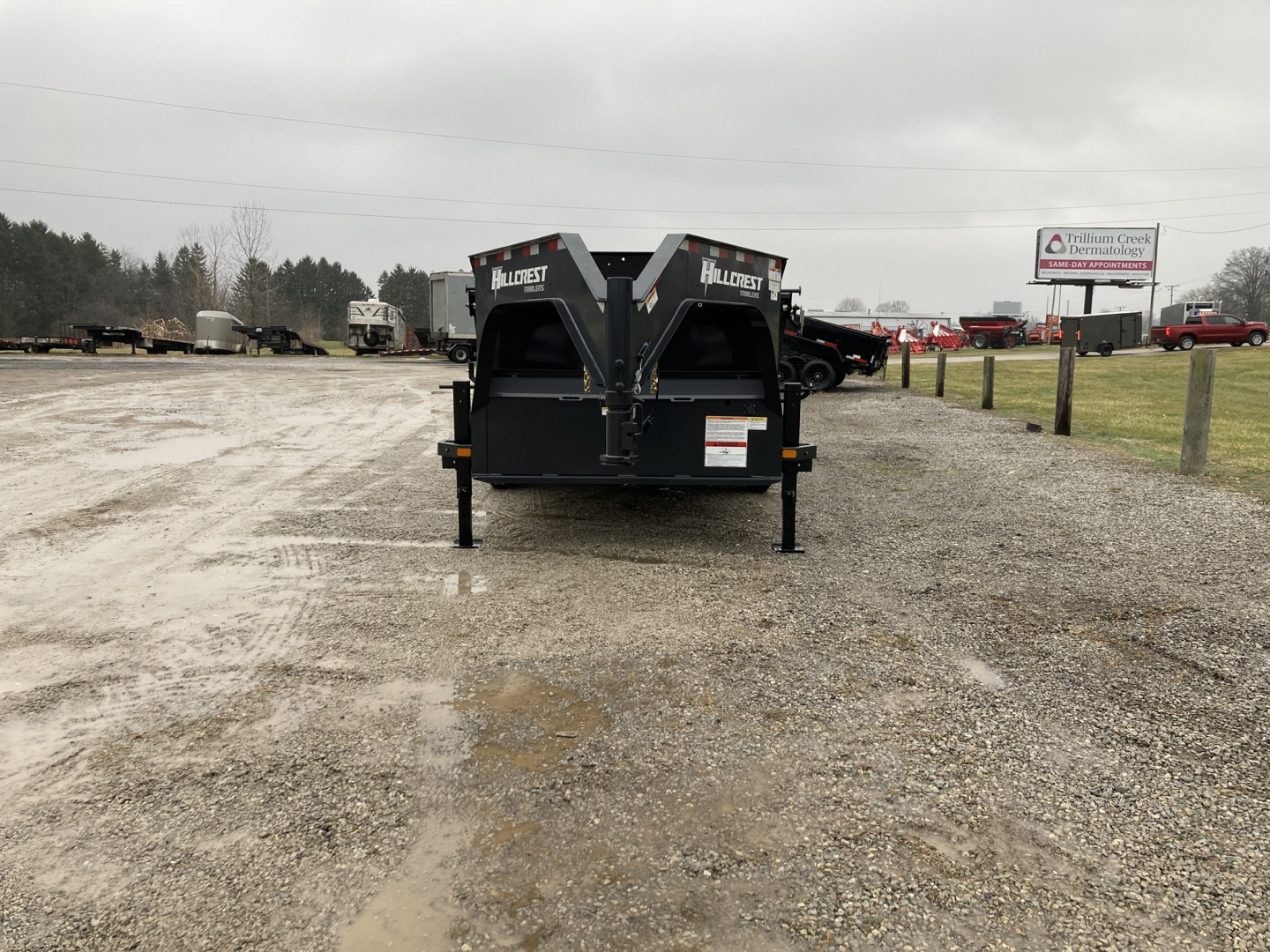 New 2026 Hillcrest 16' Gooseneck Dump Trailer